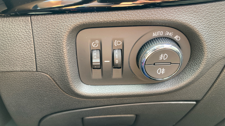 Vauxhall Astra 1.2 Turbo 145 Griffin Edition 5dr Petrol Hatchback